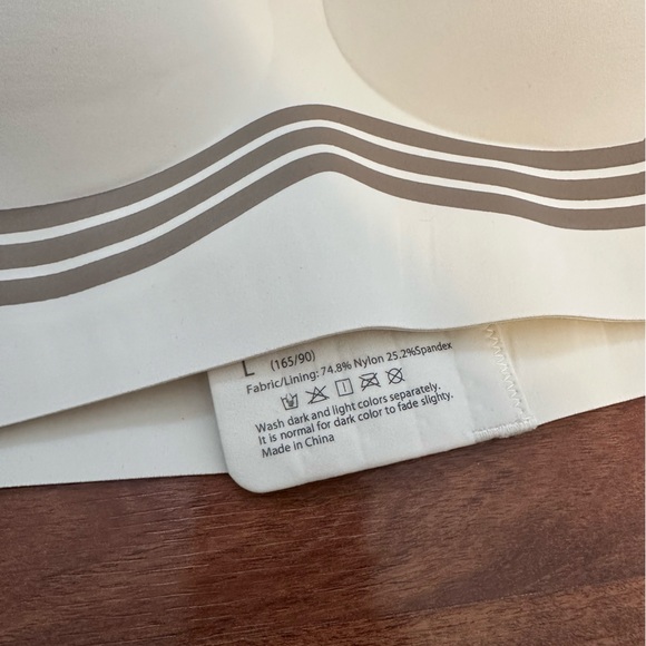 Everyday Racerback Wireless Shaping Bra FORLEST - Picture 8 of 9